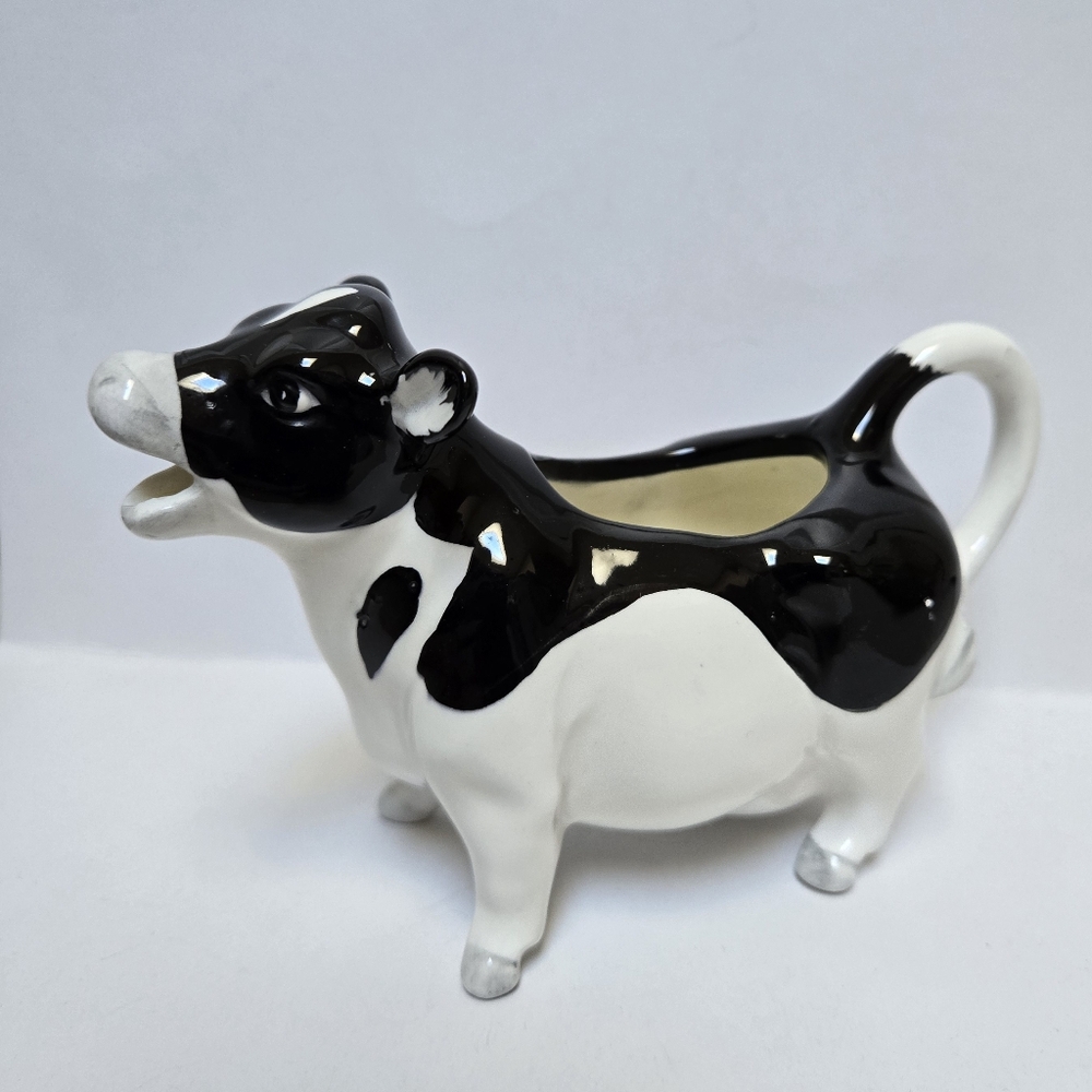 Vintage Otagiri Cow Creamer Made in Japan Novelty Kitsch